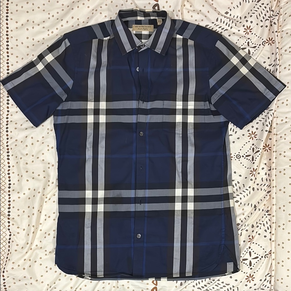 Burberry Blue and White Casual Short Sleeve Shirt